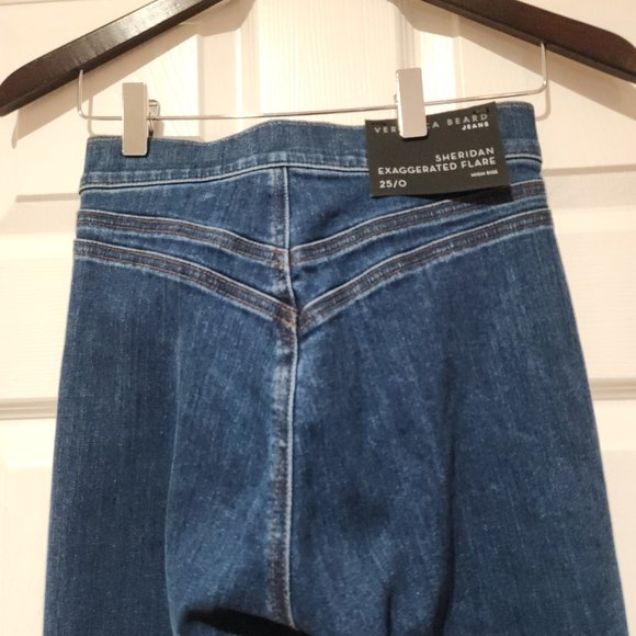 SOLD     NWT Exaggerated Flare High Rise Sheridan Jeans - Picture 10 of 11